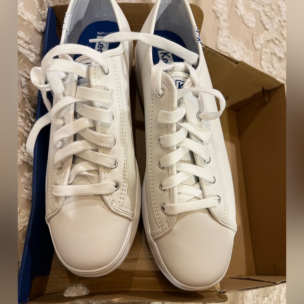 Brand new with box Ked’s Triple Kick leather platform sneakers, size 10!!